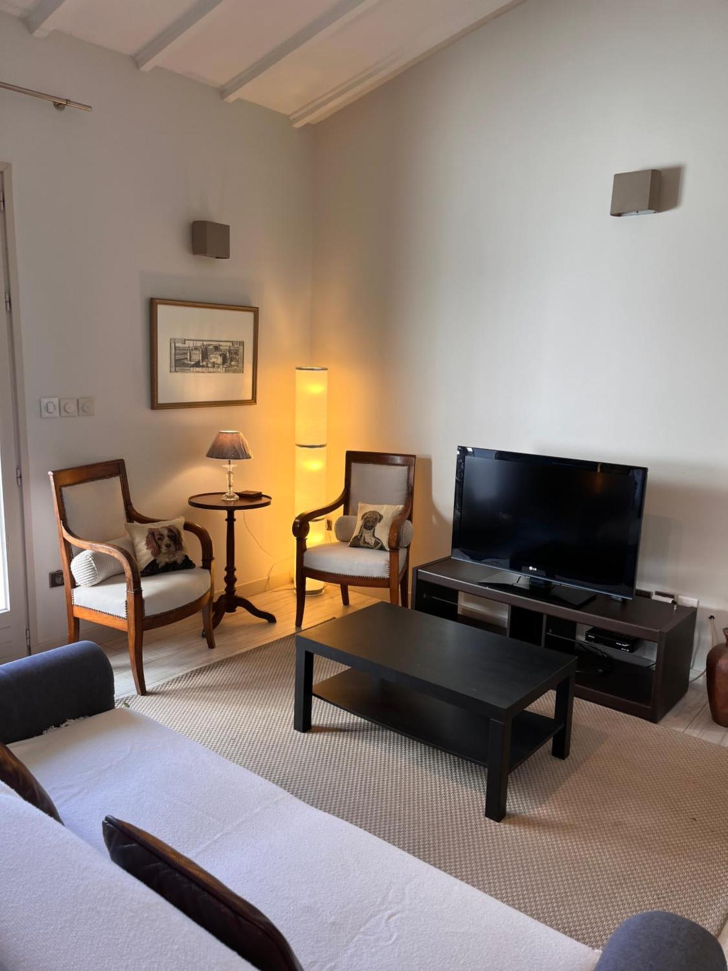 Charmant Petit Appartement Avec Sa Terrasse Privee 바욘 외부 사진